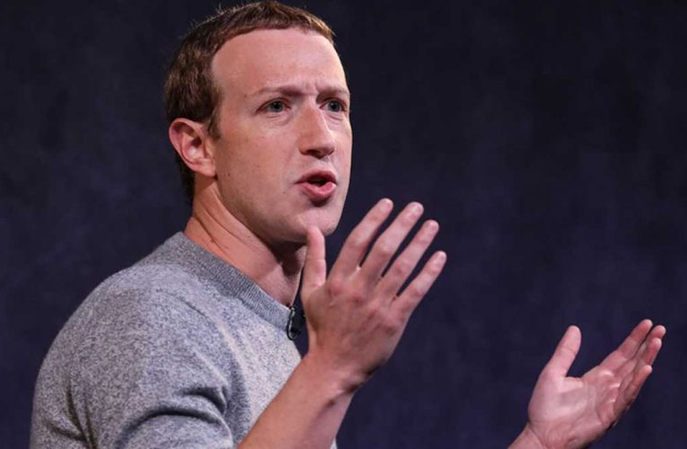 Mark Zuckerberg pide perdón por la caída de sus redes.